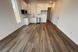 22206 Junction Peak Dr, Porter Heights, TX 77365 - Photo 8