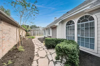 731 Avery Drive, Sugar Land, TX 77479 - Photo 42