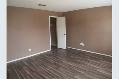 7700 Creekbend Drive #33, Houston, TX 77071 - Photo 12