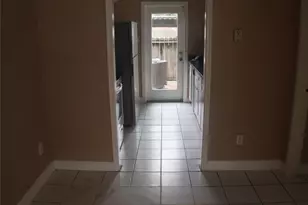 7700 Creekbend Dr, Houston, TX 77071 - Photo 4