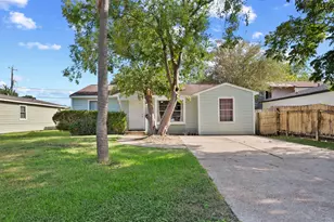 7406 Elbridge Ln, Houston, TX 77536 - Photo 2