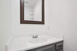 7406 Elbridge Ln, Houston, TX 77536 - Photo 22