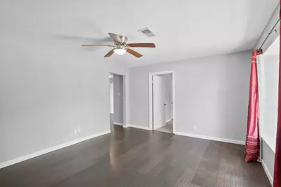 7406 Elbridge Lane, Houston, TX 77536 - Photo 6