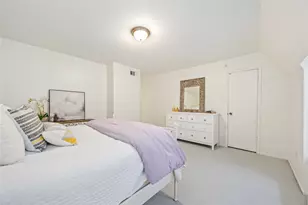 484 N Post Oak Ln, Houston, TX 77024 - Photo 14