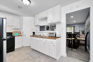 3401 Nathaniel Brown St, Houston, TX 77021 - Photo 12