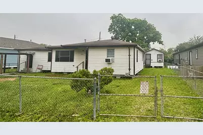 6814 Covington Drive, Houston, TX 77091 - Photo 1