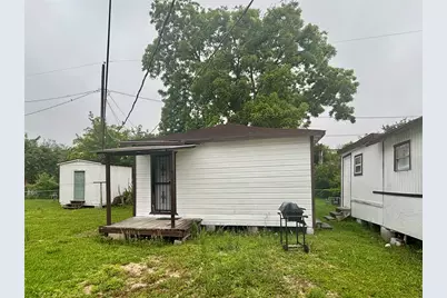 6814 Covington Drive, Houston, TX 77091 - Photo 2