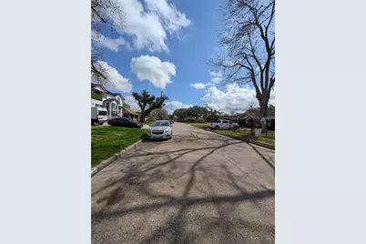 4822 Dalmatian Drive, South Houston, TX 77045 - Photo 2