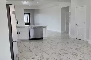 194 Rd 5506, Cleveland, TX 77327 - Photo 4