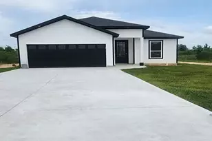 194 Rd 5506, Cleveland, TX 77327 - Photo 2