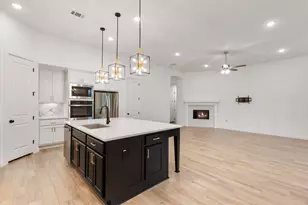 108 Salvia Star Ct, Conroe, TX 77304 - Photo 24