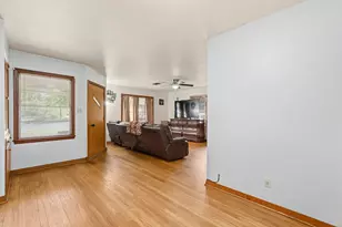 408 W Chauncy St, Brenham, TX 77833 - Photo 6