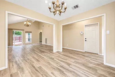 1516 Beaconshire Road, Houston, TX 77077 - Photo 8