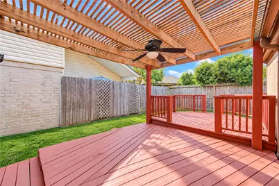 1516 Beaconshire Road, Houston, TX 77077 - Photo 32