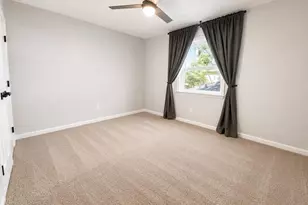 34 Steep Trail Pl, Conroe, TX 77385 - Photo 10