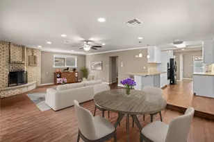 4373 Harvest Ln, Houston, TX 77004 - Photo 1