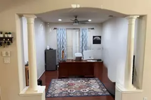 2 Carmeline Dr, The Woodlands, TX 77382 - Photo 10