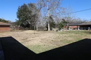 13207 Santa Teresa Rd, Houston, TX 77045 - Photo 18