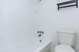 4400 Memorial Dr, Houston, TX 77007 - Photo 18