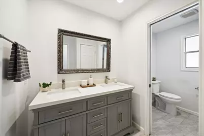 7614 Braesview Lane, Houston, TX 77071 - Photo 20
