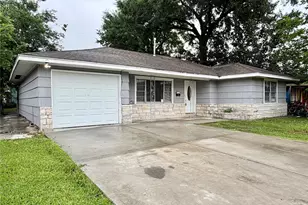 702 Loper St, Houston, TX 77017 - Photo 2