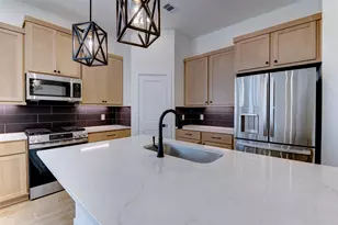 156 Sea Foam Ct, Conroe, TX 77318 - Photo 8