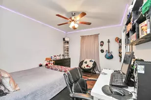 803 N Vista Dr, Houston, TX 77073 - Photo 14