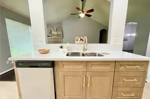 20503 Spring Aspen Ln, Spring, TX 77388 - Photo 6