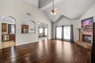 2303 Fern Bend Ln, Katy, TX 77494 - Photo 10