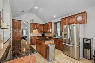 2303 Fern Bend Ln, Katy, TX 77494 - Photo 12