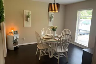 204 Skyview Terrace, Friendswood, TX 77546 - Photo 4