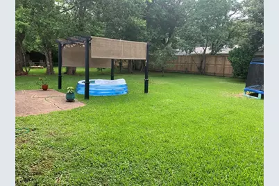 204 Skyview Terrace #B, Friendswood, TX 77546 - Photo 14