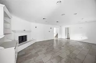 5931 Foresthaven Dr, Houston, TX 77066 - Photo 10