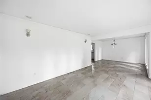 5931 Foresthaven Dr, Houston, TX 77066 - Photo 6