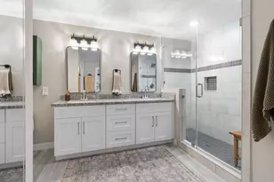 9214 Bintliff Dr, Houston, TX 77074 - Photo 24