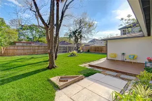 3221 Durhill St, Houston, TX 77025 - Photo 28