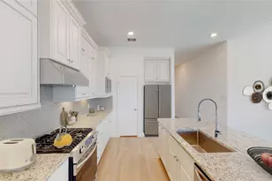 2338 Still Bend Ln, League City, TX 77573 - Photo 8