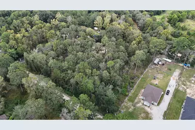 22133 Brook Forest Rd, New Caney, TX 77357 - Photo 6