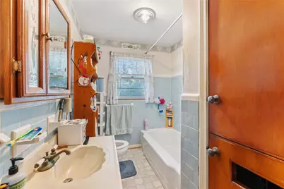 215 Ilfrey Street, Baytown, TX 77520 - Photo 16