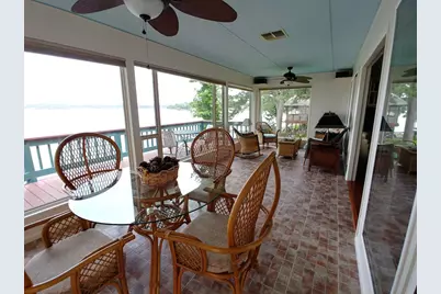 428 Dove Island, Livingston, TX 77351 - Photo 1