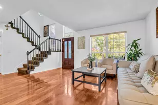 15 E Stony Bridge Cir, The Woodlands, TX 77381 - Photo 2