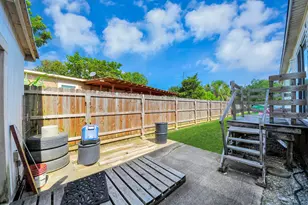 131 Kiowa Ct, Rosharon, TX 77583 - Photo 38