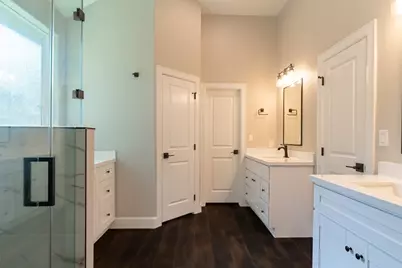 1460 River Oaks Drive, Huntsville, TX 77340 - Photo 14