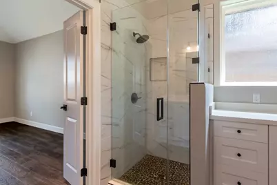 1460 River Oaks Drive, Huntsville, TX 77340 - Photo 18