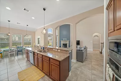 14710 Castle Cove Lane, Houston, TX 77044 - Photo 14