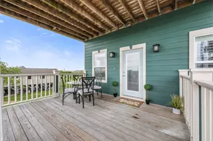 1026 20th St, Dickinson, TX 77539 - Photo 4