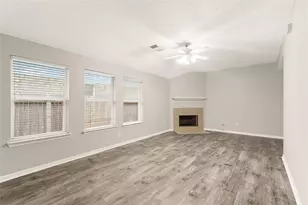 2434 Montana Blue Dr, Spring, TX 77373 - Photo 4