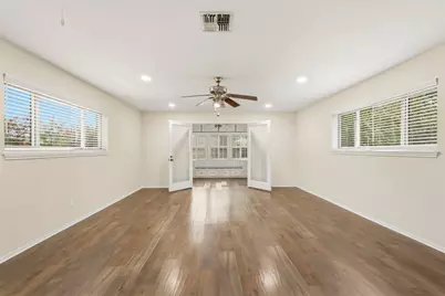 1911 Michele Drive, Sugar Land, TX 77498 - Photo 12