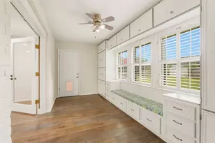 1911 Michele Dr, Sugar Land, TX 77498 - Photo 16