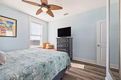 4221 Grassy Pointe Drive #203, Galveston, TX 77554 - Photo 24